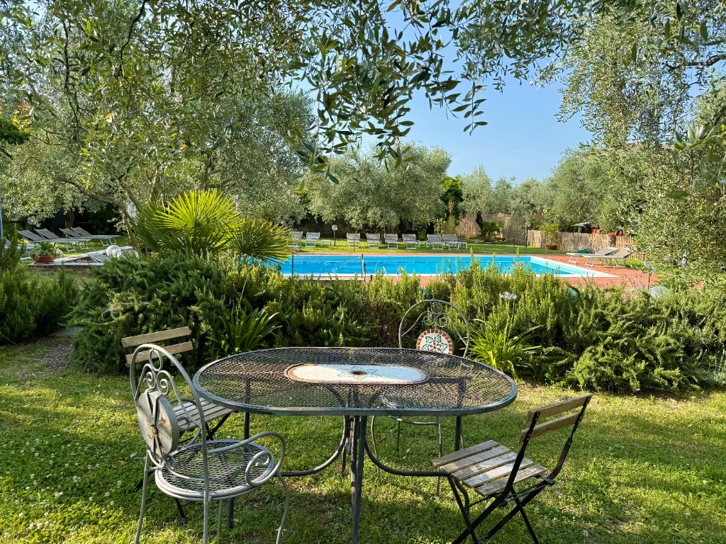Second swimming pool at Hotel Vittoria among the olives
